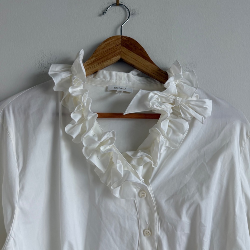 Escada Romantic Curved Front Ruffle Detail Button-Front‎ Blouse Women's Size 42